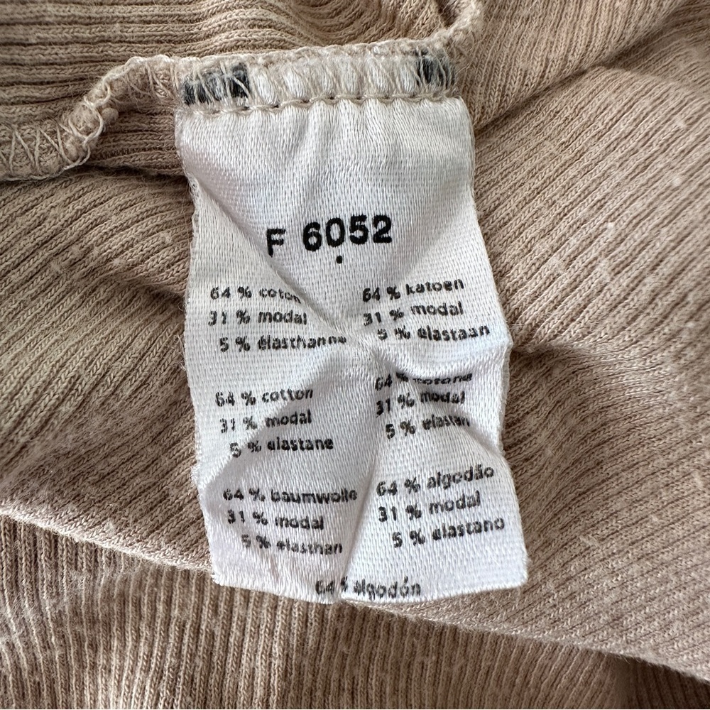 Lacoste women's size XL 46 tan beige tank top sleeveless shirt - Picture 11 of 13